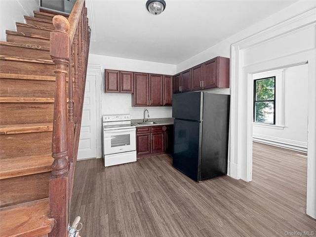 3604 Lexington Avenue 2, Mohegan Lake, NY 10547