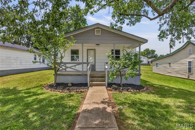 405 S Jackson Street, Desloge, MO 63601