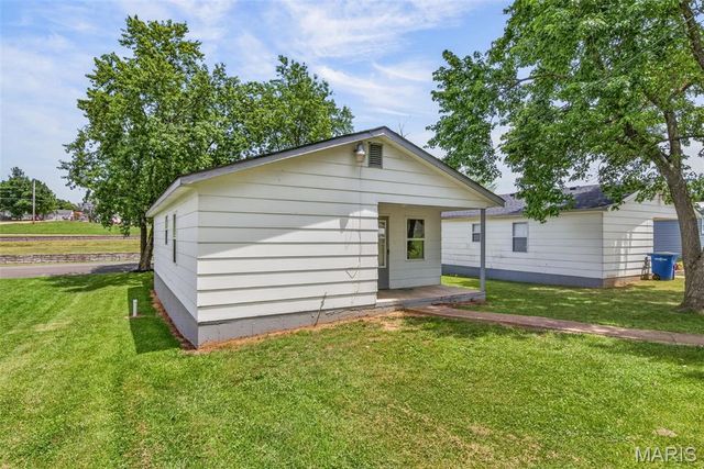 405 S Jackson Street, Desloge, MO 63601