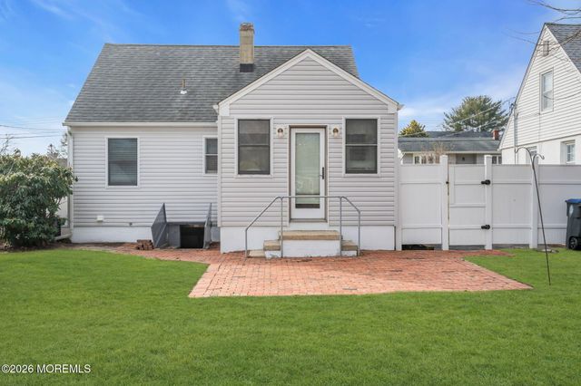 2006 Coral Way, Wall, NJ 07719