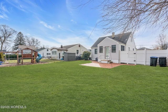 2006 Coral Way, Wall, NJ 07719