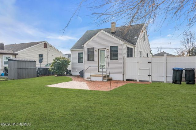 2006 Coral Way, Wall, NJ 07719