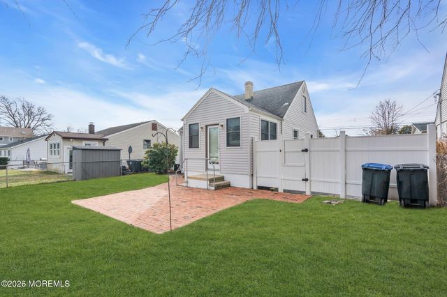 2006 Coral Way, Wall, NJ 07719