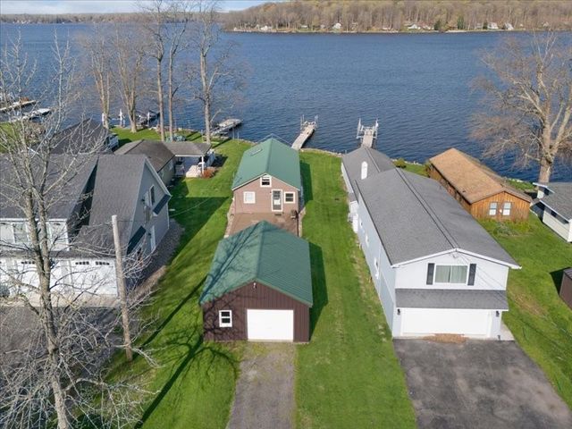 7025 Lake Bluff Road, Huron, NY 14590