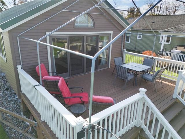 7025 Lake Bluff Road, Huron, NY 14590