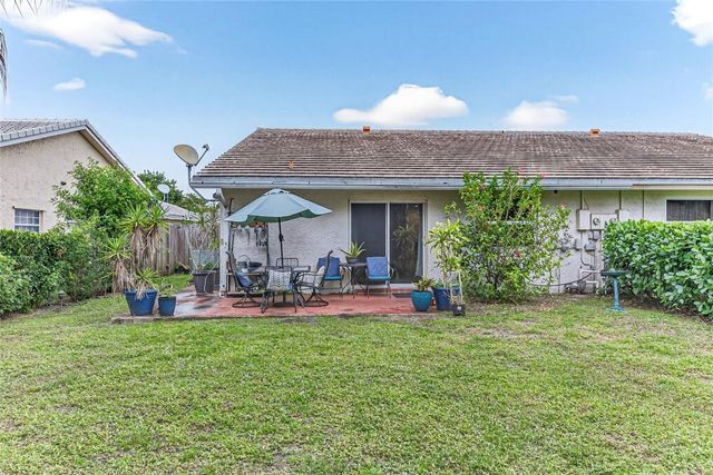 3002 NW 103rd Lane, Coral Springs, FL 33065