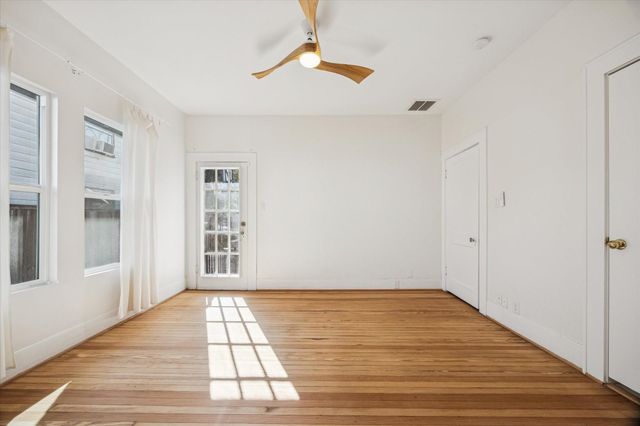 1624 Branard Street, Houston, TX 77006