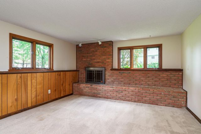 6629 Olivetree Court, Reynoldsburg, OH 43068