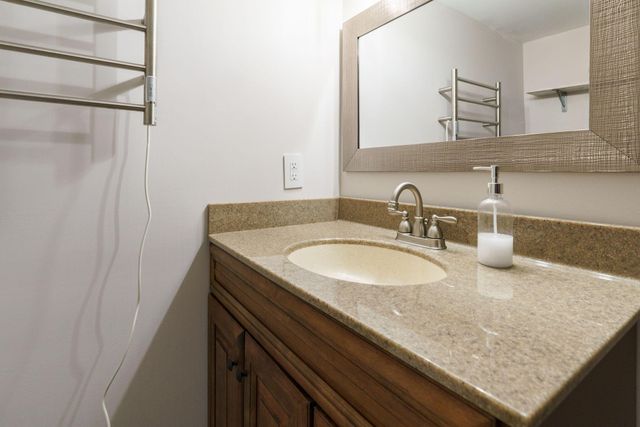 6629 Olivetree Court, Reynoldsburg, OH 43068