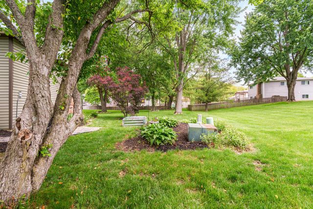 6629 Olivetree Court, Reynoldsburg, OH 43068