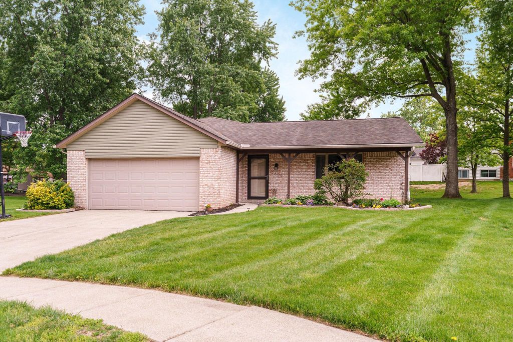 6629 Olivetree Court, Reynoldsburg, OH 43068