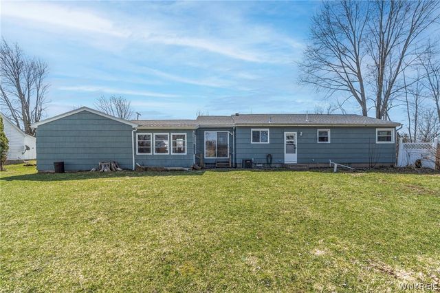 4175 Lockport Road, Cambria, NY 14094