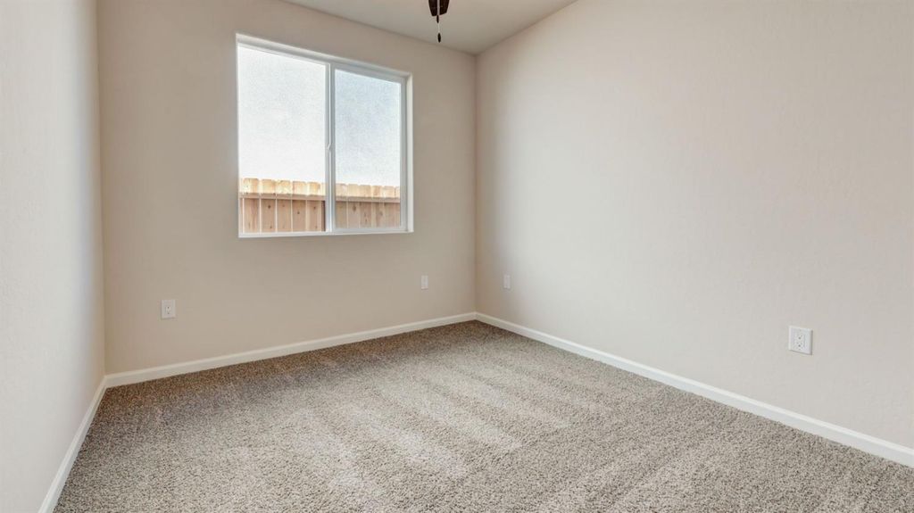 Image 17 of property listing at 4146 N Tisha Avenue, Fresno, CA 93723