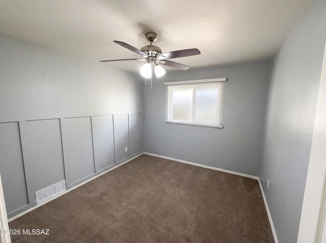 6702 E Scarlett Street, Tucson, AZ 85710