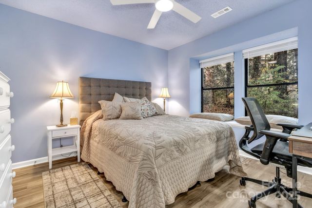 121 Cimarron Drive, Asheville, NC 28803