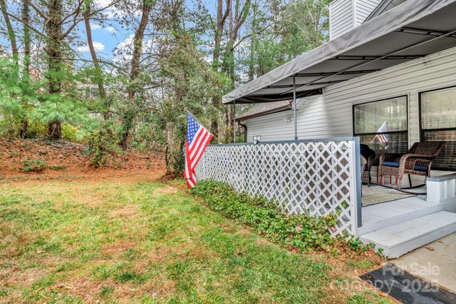 121 Cimarron Drive, Asheville, NC 28803