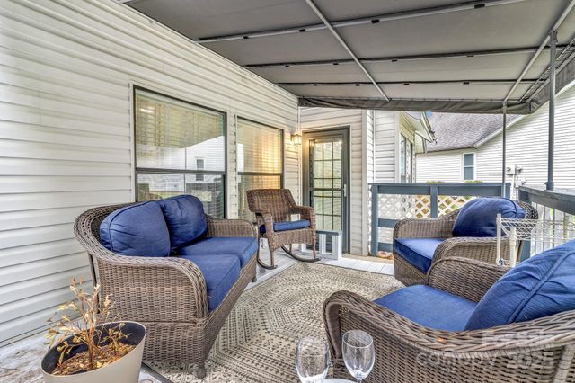 121 Cimarron Drive, Asheville, NC 28803