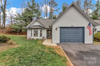 121 Cimarron Drive, Asheville, NC 28803