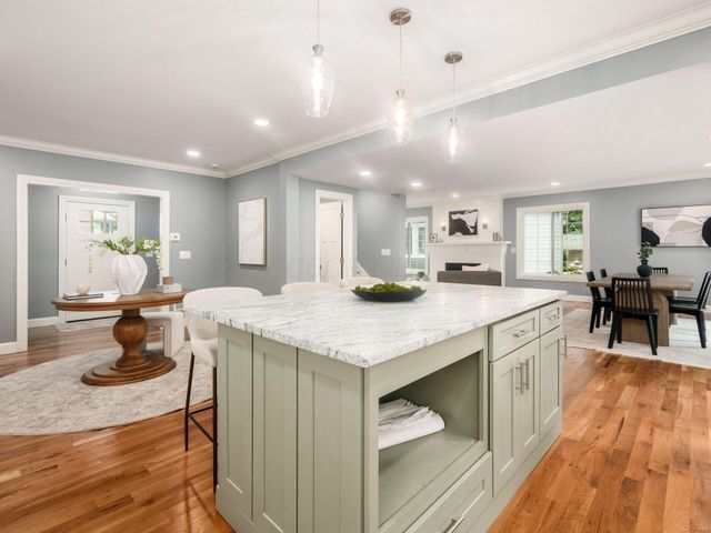 415 Glen Echo Circle, Columbus, OH 43202