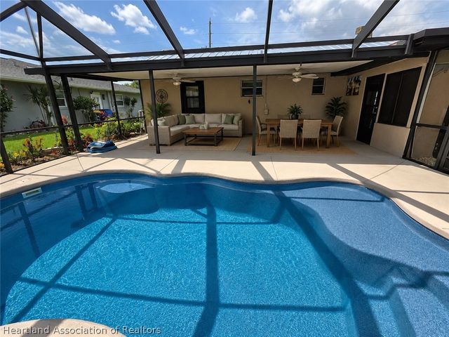 528 Catfish Creek Road, Lake Placid, FL 33852