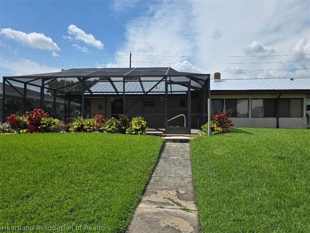 528 Catfish Creek Road, Lake Placid, FL 33852