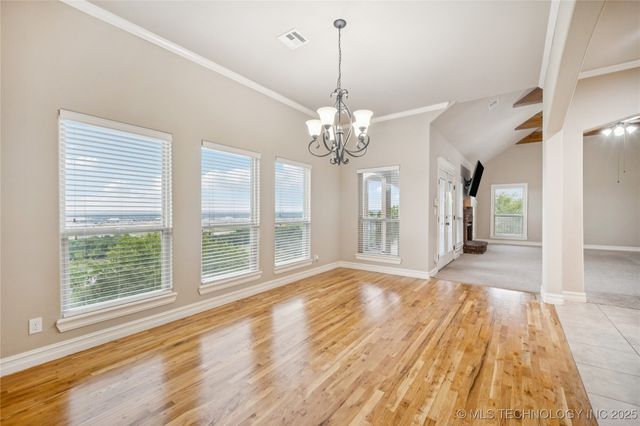 6531 S Ridgeview Road, Owasso, OK 74055