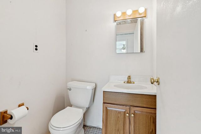 151 HARRINGTON CIR, Willingboro, NJ 08046