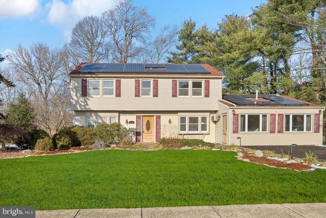151 HARRINGTON CIR, Willingboro, NJ 08046