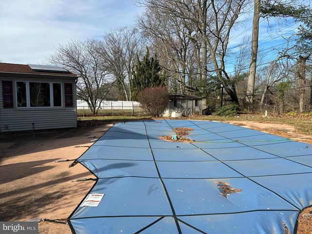 151 HARRINGTON CIR, Willingboro, NJ 08046