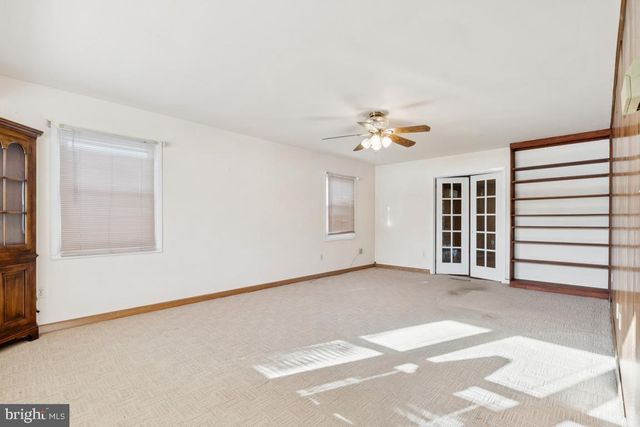 151 HARRINGTON CIR, Willingboro, NJ 08046