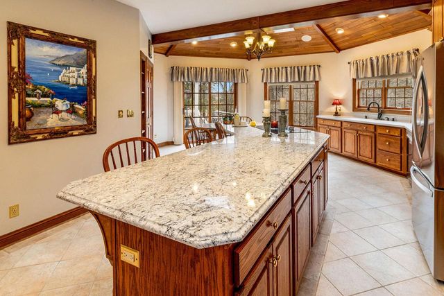 N27W5230 Hamilton ROAD, Cedarburg, WI 53012