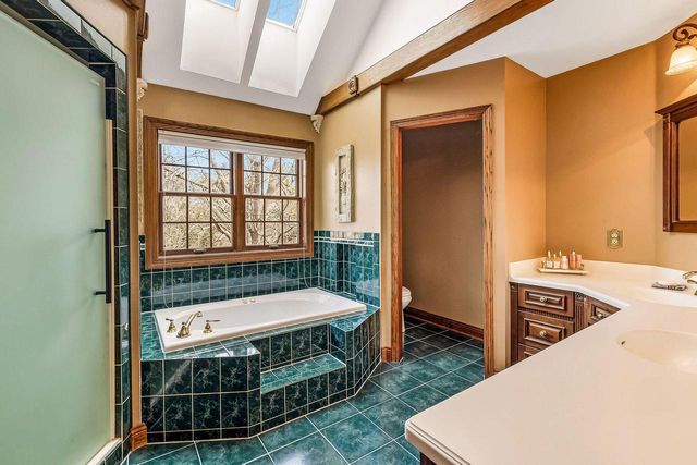 N27W5230 Hamilton ROAD, Cedarburg, WI 53012