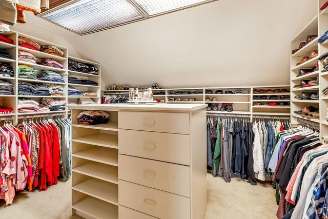 N27W5230 Hamilton ROAD, Cedarburg, WI 53012