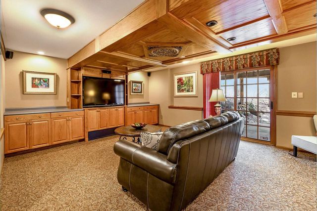 N27W5230 Hamilton ROAD, Cedarburg, WI 53012