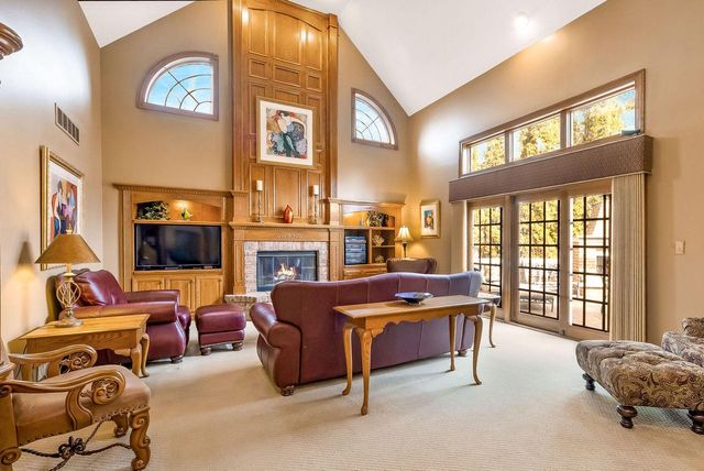 N27W5230 Hamilton ROAD, Cedarburg, WI 53012