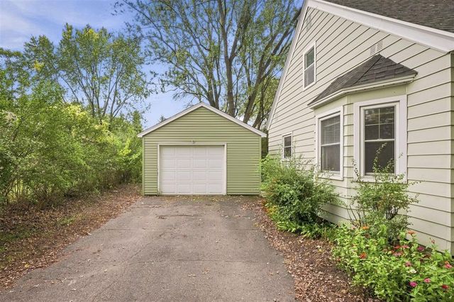 2445 Harrision Street, Eau Claire, WI 54703