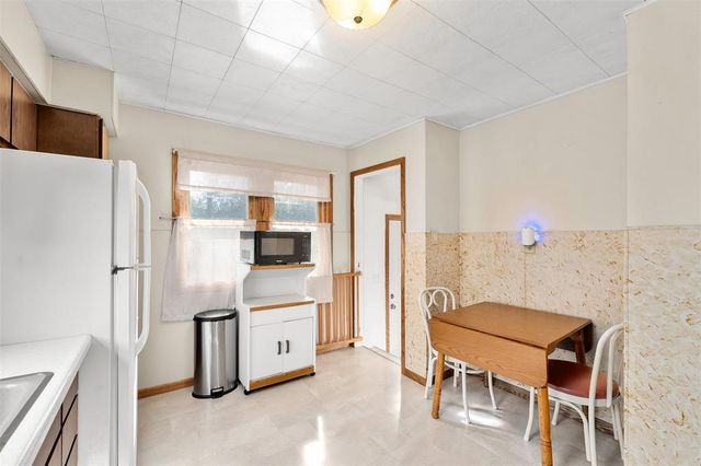 2445 Harrision Street, Eau Claire, WI 54703