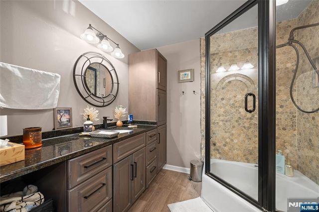 2 Ann S203, Clifton, NJ 07013