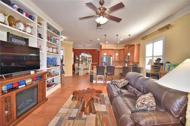 2349 SALZBURG LOOP, Winter Haven, FL 33884