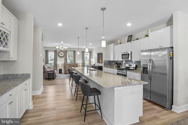 11197 CONWAY PL, White Plains, MD 20695