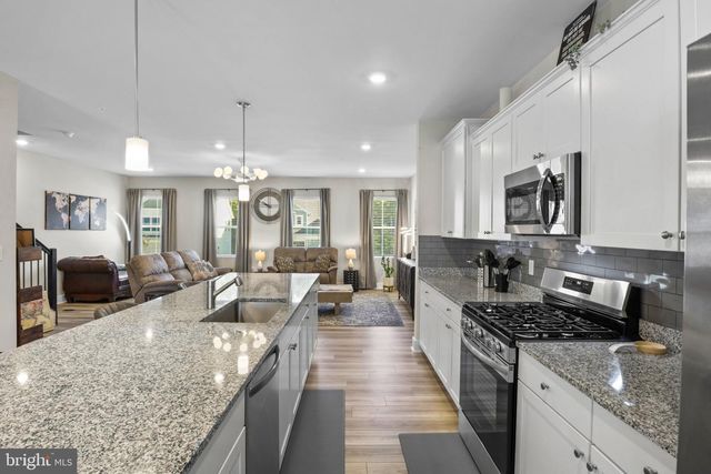 11197 CONWAY PL, White Plains, MD 20695