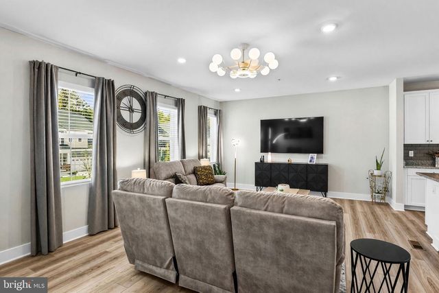 11197 CONWAY PL, White Plains, MD 20695