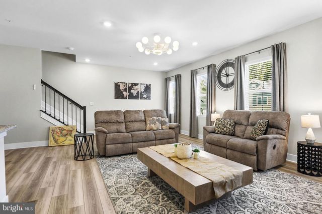 11197 CONWAY PL, White Plains, MD 20695