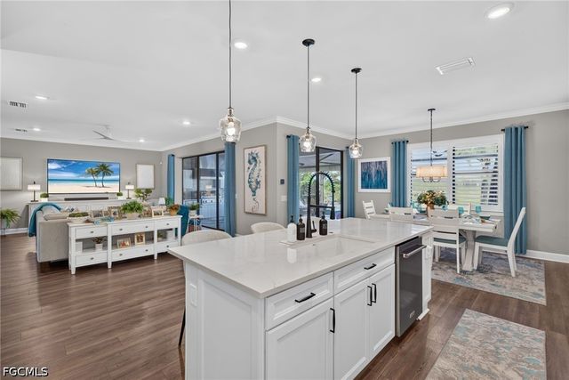 20430 Pebble Glen DR, Estero, FL 33928