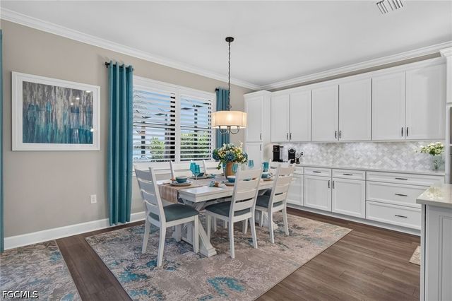20430 Pebble Glen DR, Estero, FL 33928