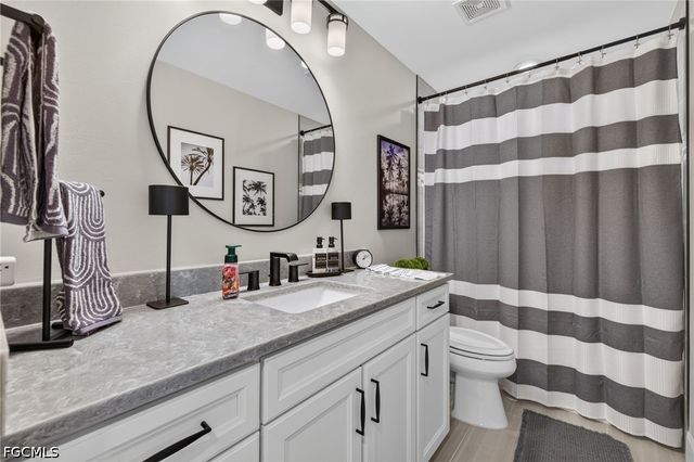 20430 Pebble Glen DR, Estero, FL 33928