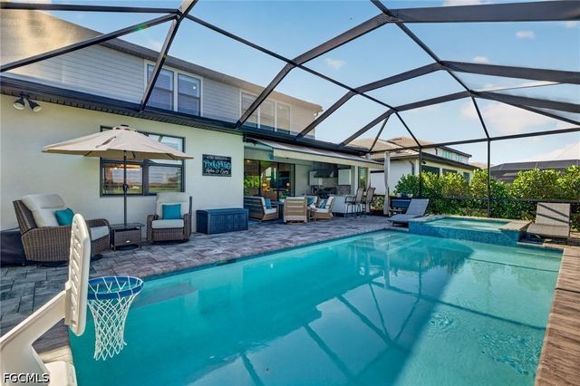 20430 Pebble Glen DR, Estero, FL 33928
