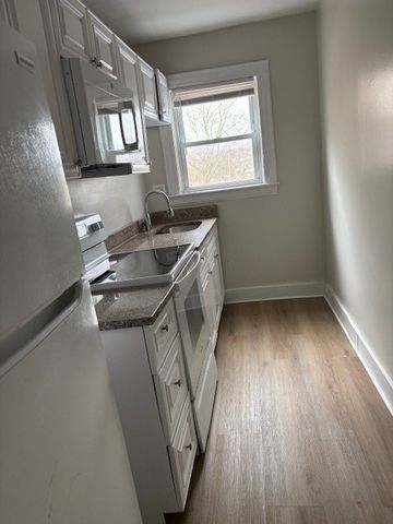 41 Carter Street, Providence, RI 02907