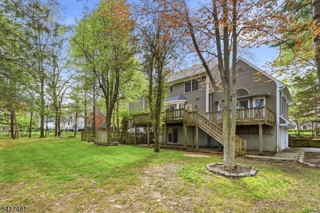 7 Trotters Ln, Mahwah Twp., NJ 07430