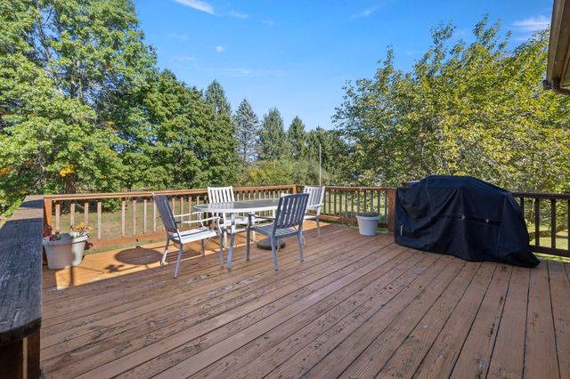 59 Spruce St, Bridgewater, MA 02324